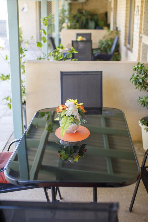 Shark Bay Seafront Apartments - Accommodation Main Beach 33