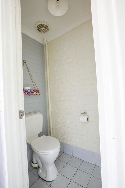 Shark Bay Seafront Apartments - Accommodation Main Beach 7
