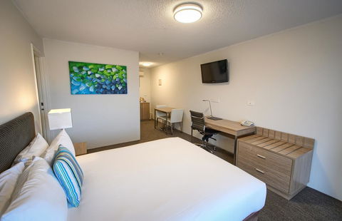 Albany Motel & Apartments - Accommodation Main Beach 2