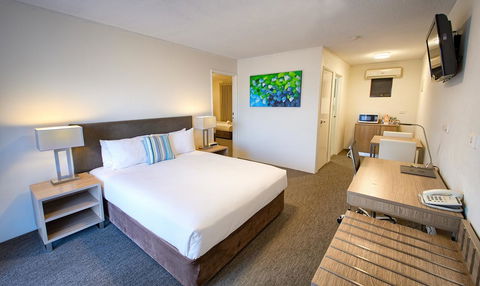 Albany Motel & Apartments - Accommodation Main Beach 3