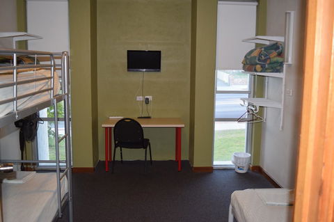 Beatty Lodge - Accommodation Main Beach 12