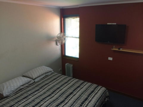 Beatty Lodge - Accommodation Main Beach 41