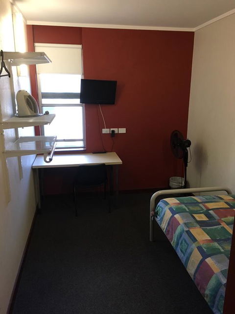Beatty Lodge - Accommodation Main Beach 6