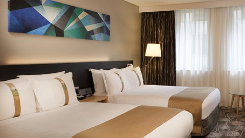 Holiday Inn Perth City Centre, An IHG Hotel - Accommodation Main Beach 20
