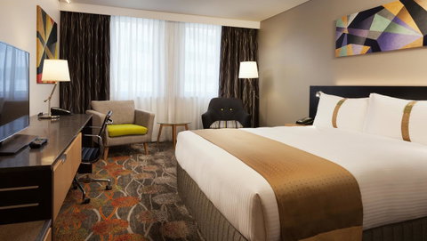 Holiday Inn Perth City Centre, An IHG Hotel - Accommodation Main Beach 9
