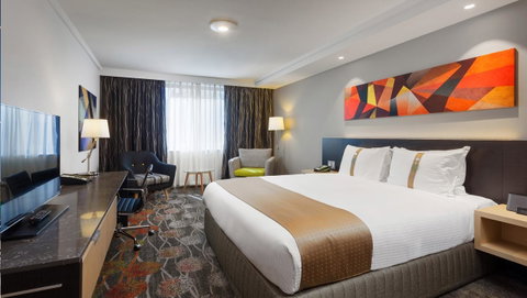 Holiday Inn Perth City Centre, An IHG Hotel - Accommodation Main Beach 1