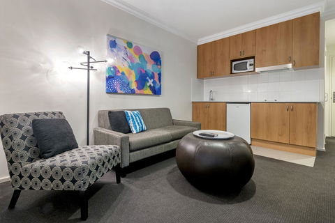 Oaks Perth Hotel - Accommodation Main Beach 4