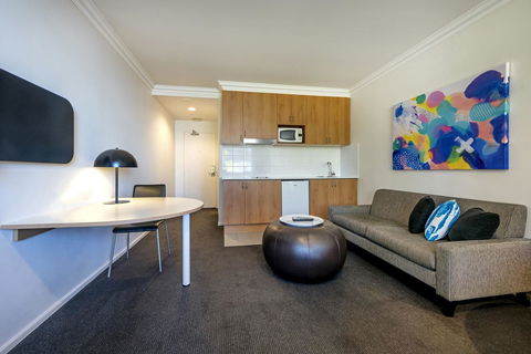 Oaks Perth Hotel - Accommodation Main Beach 22
