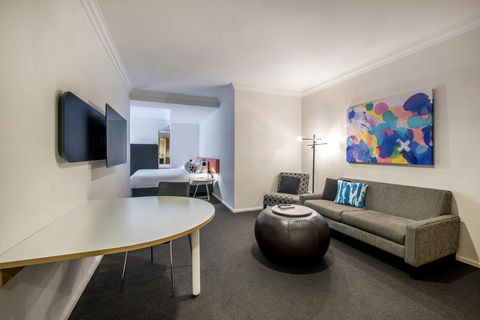 Oaks Perth Hotel - Accommodation Main Beach 3
