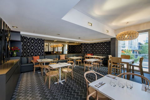 Oaks Perth Hotel - Accommodation Main Beach 42