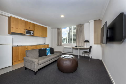 Oaks Perth Hotel - Accommodation Main Beach 12