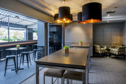 Mantra On Hay Perth - Accommodation Main Beach 4