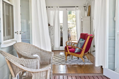 Lavender Cottage - Accommodation Main Beach 19