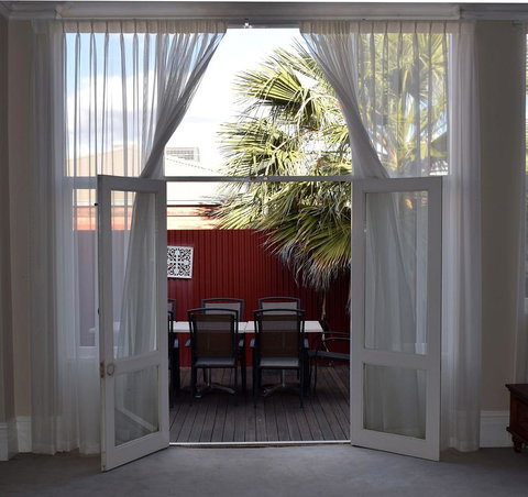 The Palace Hotel Kalgoorlie - Accommodation Main Beach 9