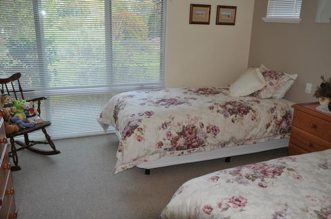 Glenelg On King Bed & Breakfast - Accommodation Main Beach 28