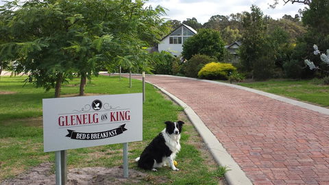 Glenelg On King Bed & Breakfast - Accommodation Main Beach 12