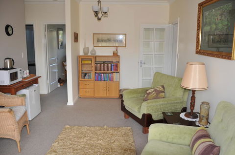 Glenelg On King Bed & Breakfast - Accommodation Main Beach 20