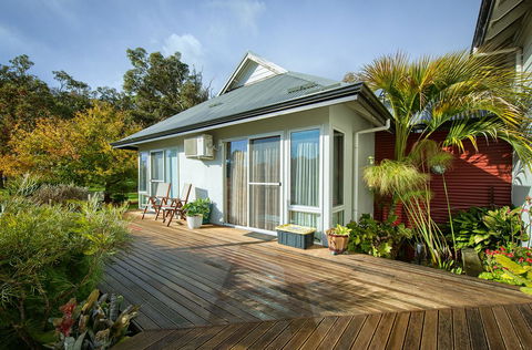 Glenelg On King Bed & Breakfast - Accommodation Main Beach 7