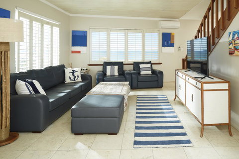 Seashells Scarborough - Accommodation Main Beach 8