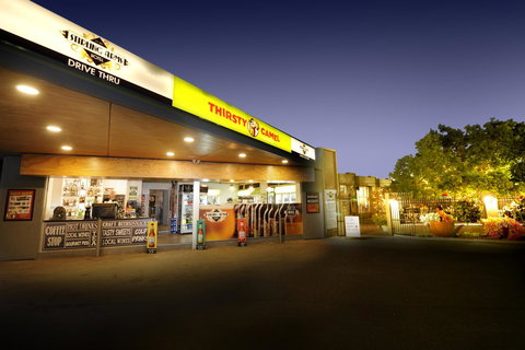 The Stirling Arms Hotel - Accommodation Main Beach 3