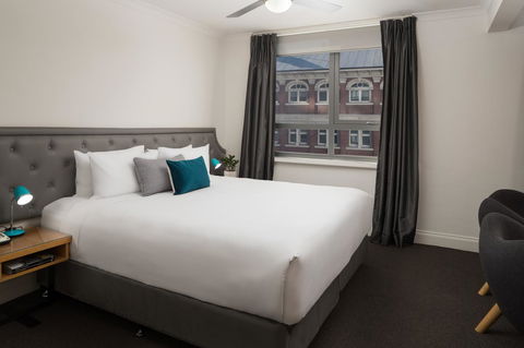 Pensione Hotel Perth - Accommodation Main Beach 0