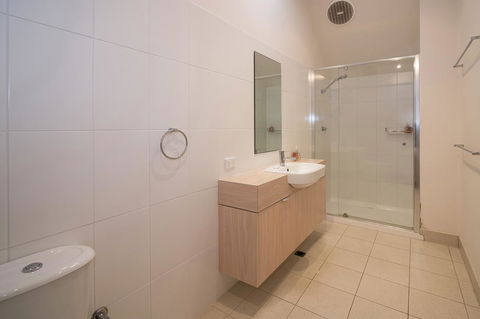 Pegasus - Accommodation Main Beach 6