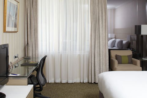 Parmelia Hilton Perth - Accommodation Main Beach 41