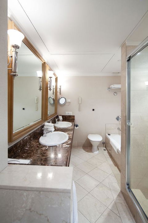 Parmelia Hilton Perth - Accommodation Main Beach 33