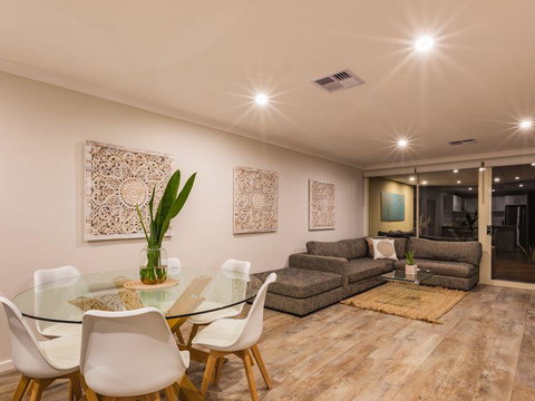 Starboard Views Kalbarri - River Front Apartment - Accommodation Main Beach 3