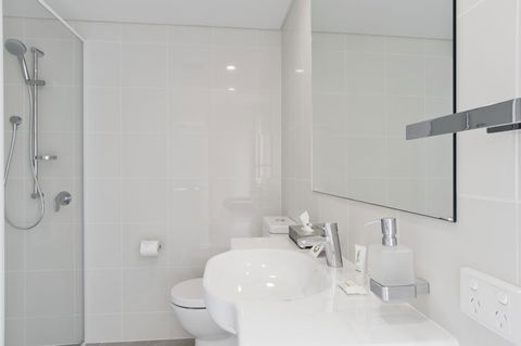 Metro Hotel Perth - Accommodation Main Beach 2