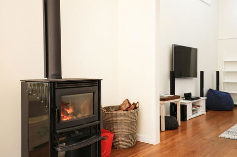 Calming Waters - Pet Friendly - Community Pool - Accommodation Main Beach 11