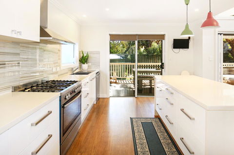 Calming Waters - Pet Friendly - Community Pool - Accommodation Main Beach 16