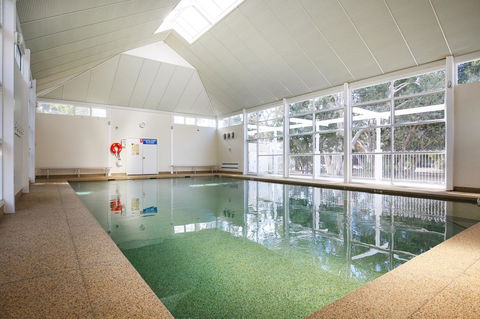 Calming Waters - Pet Friendly - Community Pool - Accommodation Main Beach 6