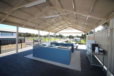 BIG4 Bunbury Riverside Holiday Park - Accommodation Main Beach 18