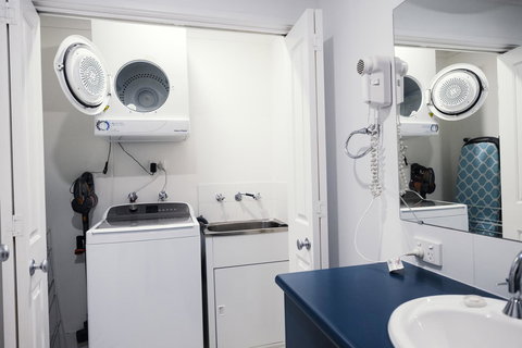 FortyTwo - Oceanside Retreat Busselton - Accommodation Main Beach 9