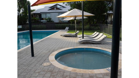 FortyTwo - Oceanside Retreat Busselton - Accommodation Main Beach 19