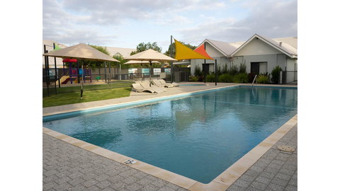 FortyTwo - Oceanside Retreat Busselton - Accommodation Main Beach 17