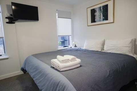 FortyTwo - Oceanside Retreat Busselton - Accommodation Main Beach 3