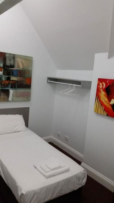 Akara Hotel - Accommodation Main Beach 23
