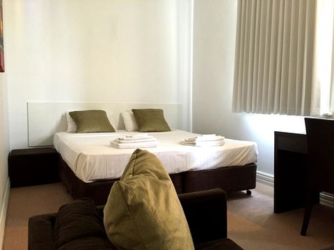 Akara Hotel - Accommodation Main Beach 12