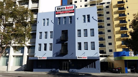 Akara Hotel - Accommodation Main Beach 1
