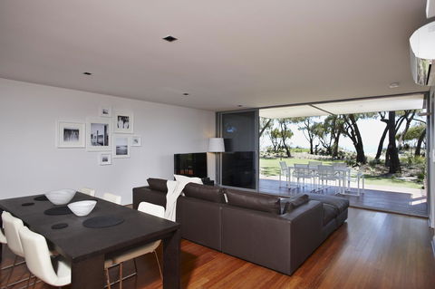 Aqua Resort Busselton - Accommodation Main Beach 7