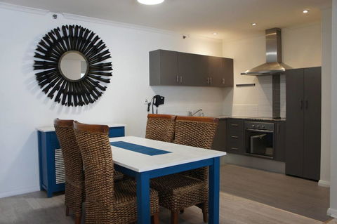 Heart N' Soul Of Perth - Accommodation Main Beach 1