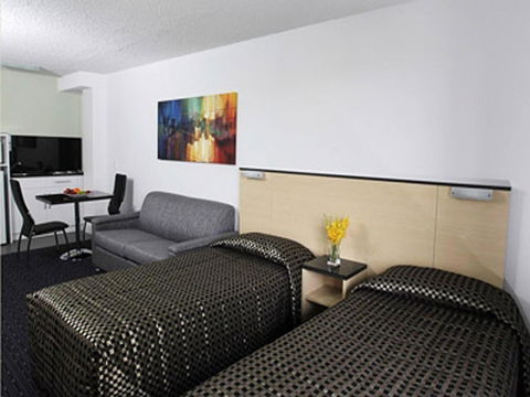 Comfort Inn & Suites Goodearth Perth - Accommodation Main Beach 19