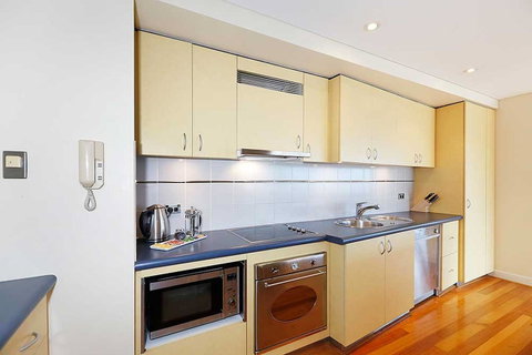 Ocean View-breath Taking Views, Amazing Facilities - Accommodation Main Beach 13