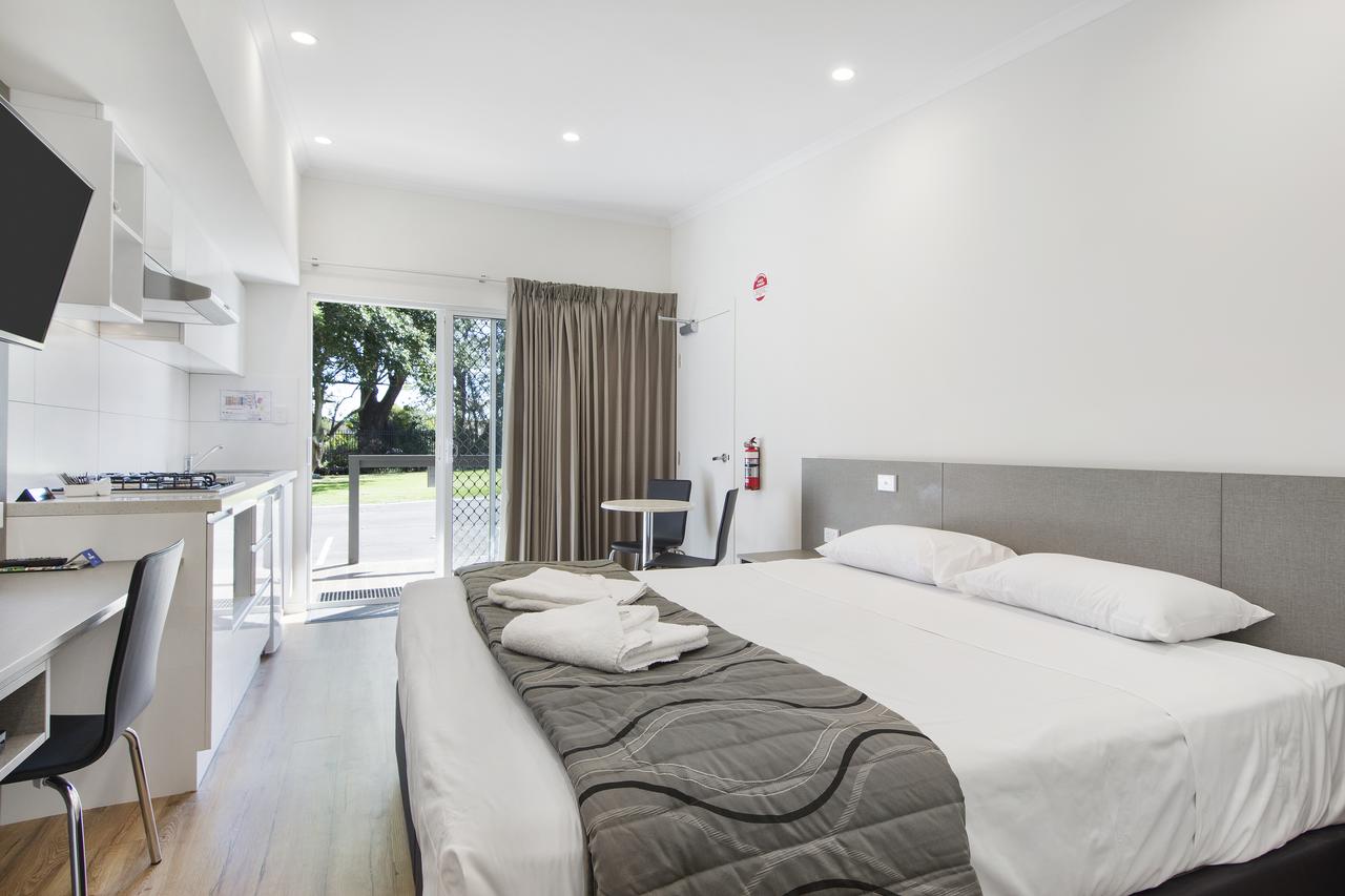 Forrestfield WA Accommodation Main Beach