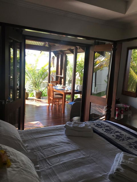 Bella Bali Gardens - Accommodation Main Beach 15