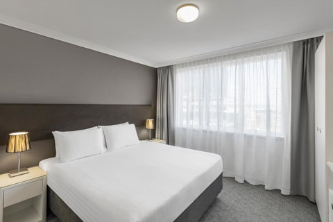 Rendezvous Hotel Perth Central - Accommodation Main Beach 11