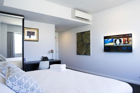 The Gerald Apartment Hotel - Accommodation Main Beach 38