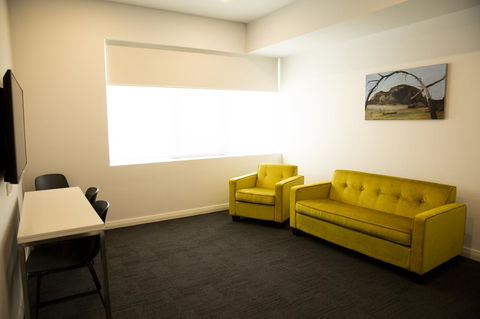 The Gerald Apartment Hotel - Accommodation Main Beach 10